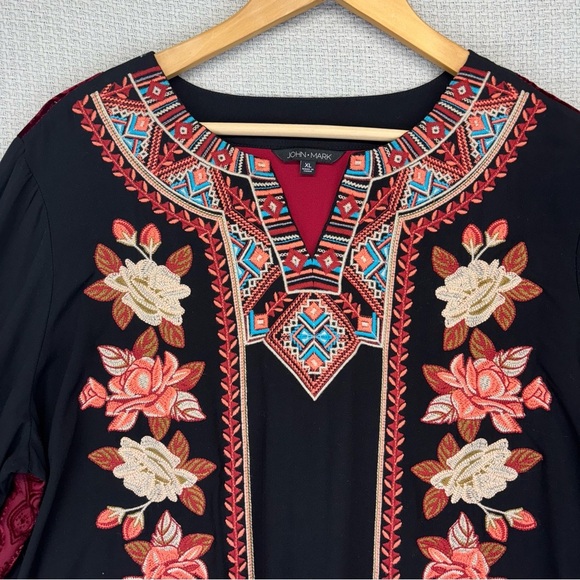 John Mark Red Velvet Embroidered Floral Tunic Flared Sleeves Aztec Boho Size XL - Picture 4 of 10